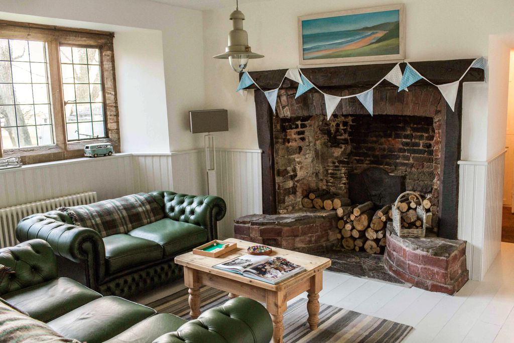 The West Wing at Pickwell Manor gallery - Gallery