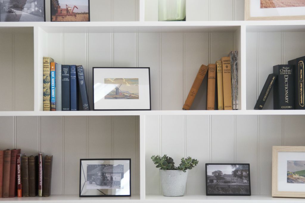 The Hovel gallery - Gallery