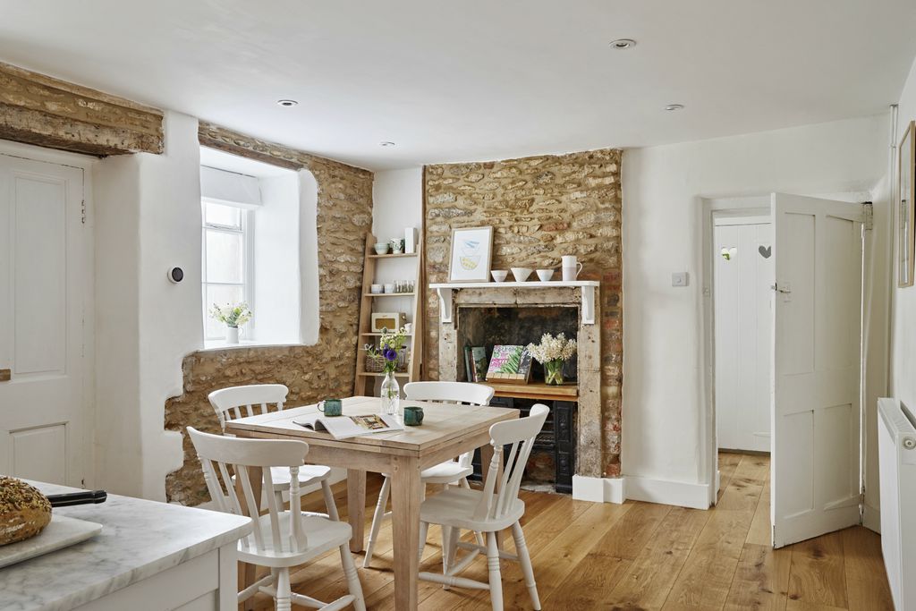 Artisan Cottage gallery - Gallery