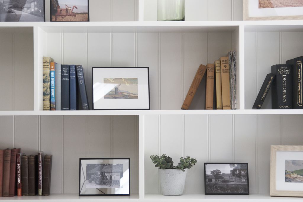 The Hovel gallery - Gallery