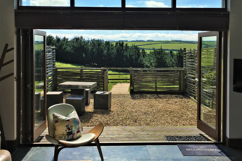 Merlin Farm gallery - Gallery