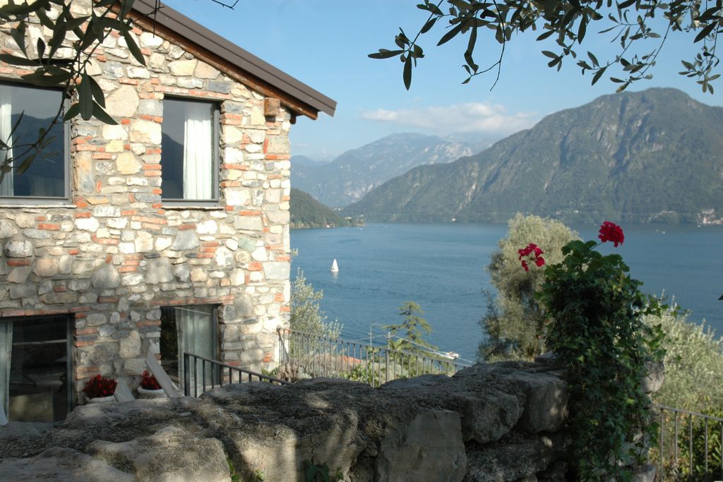 Dolce Mistero Lake Como - Ambra gallery - Gallery