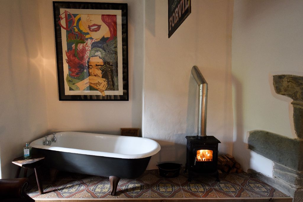 Kilmartin Castle gallery - Gallery