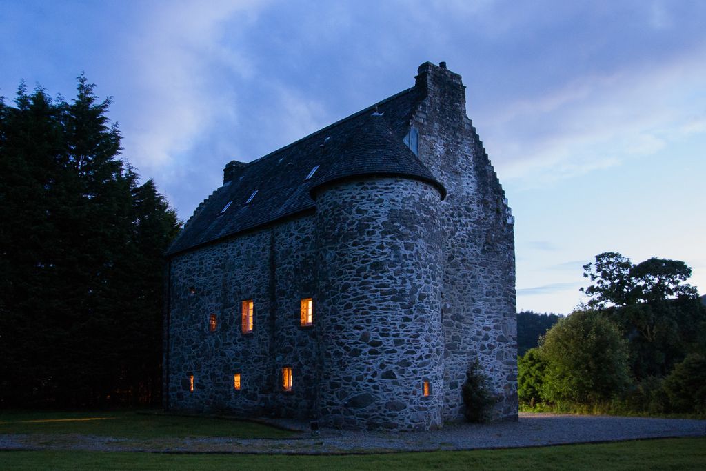 Kilmartin Castle gallery - Gallery