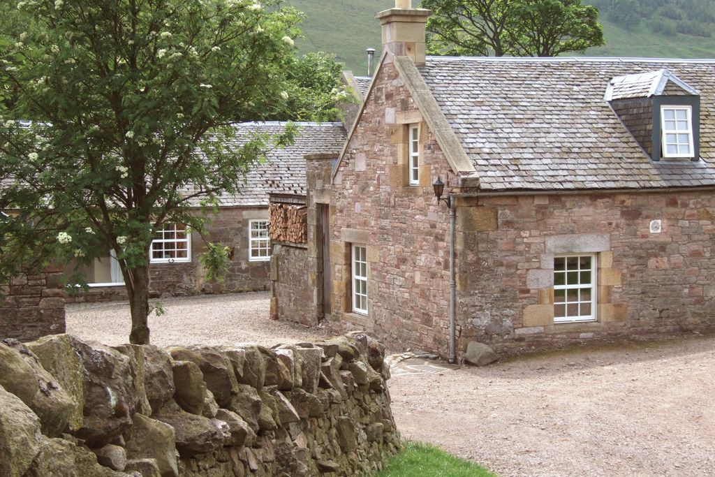 Byre Cottage - Gallery