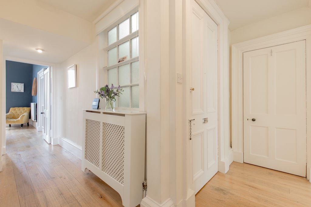 23 Saxe Coburg Place gallery - Gallery