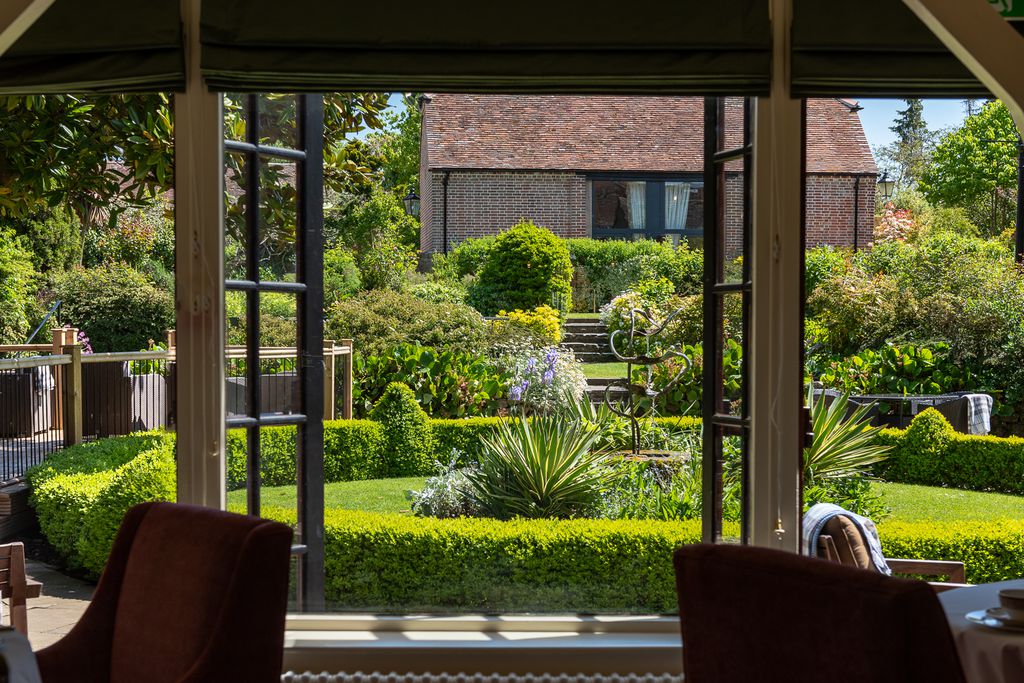 The Montagu Arms gallery - Gallery