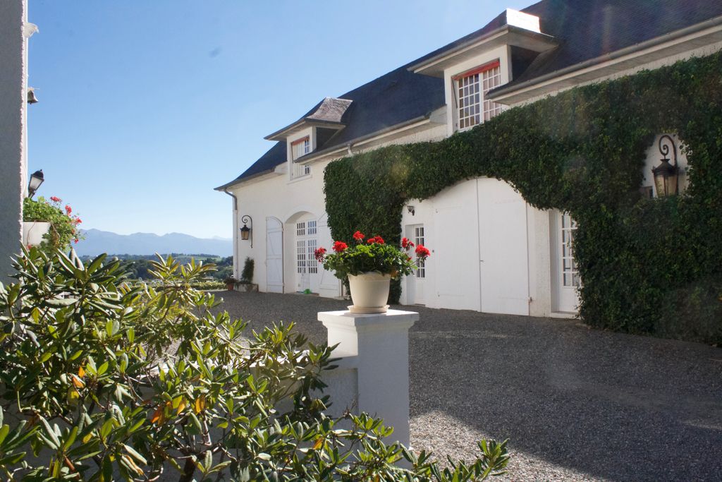 Clos Mirabel - The Winery gallery - Gallery