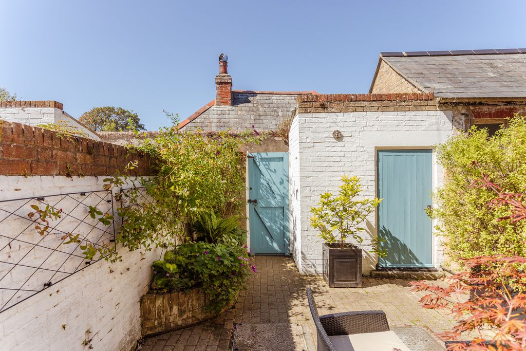 2, Coastguard Cottages gallery - Gallery