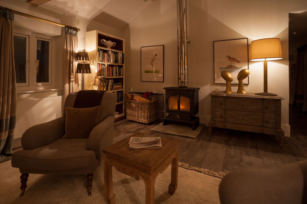 Gins Barn gallery - Gallery
