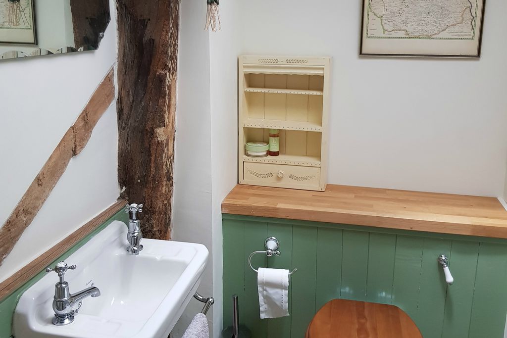 The Old Post Box gallery - Gallery