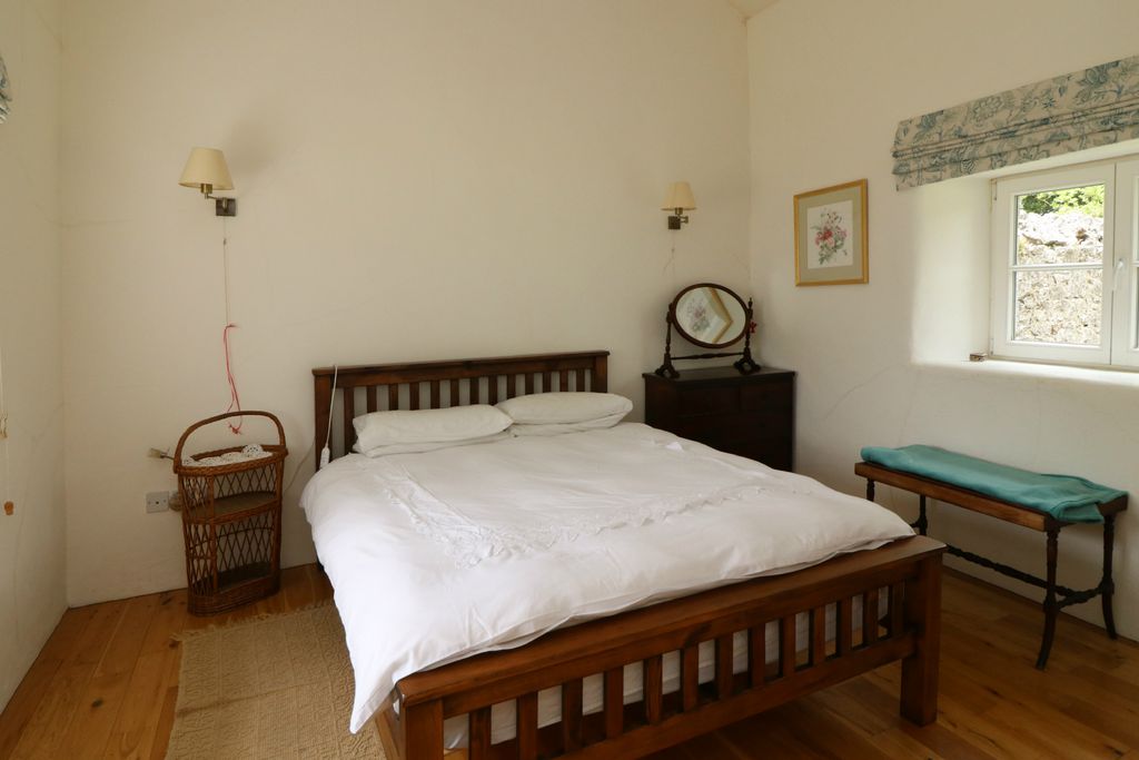 Courtyard Cottage gallery - Gallery