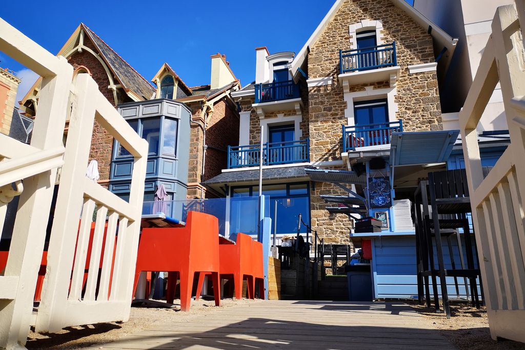 Hotel les Charmettes gallery - Gallery