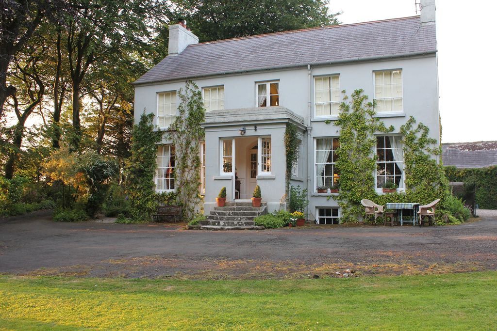 Dromore House gallery - Gallery