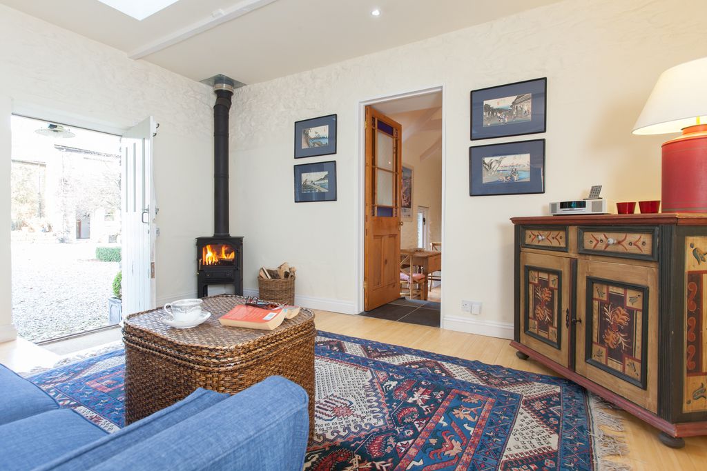 Benallack Barn gallery - Gallery