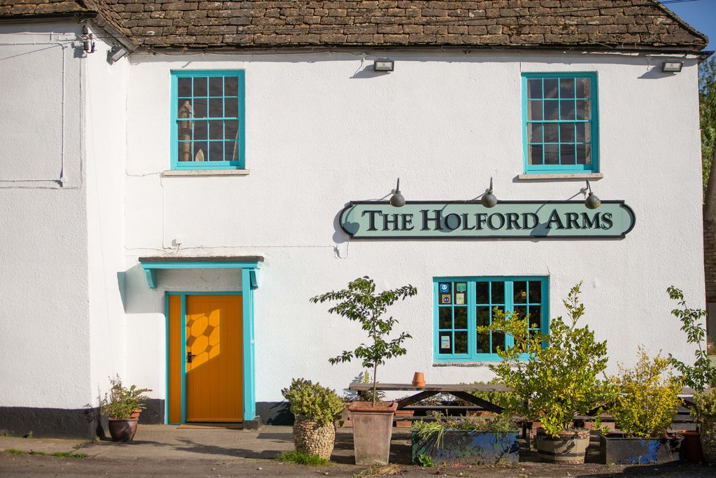 The Holford Arms - Gallery