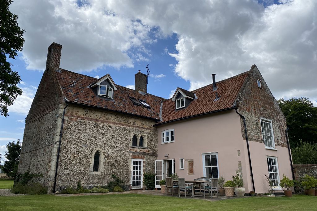 College Farm gallery - Gallery