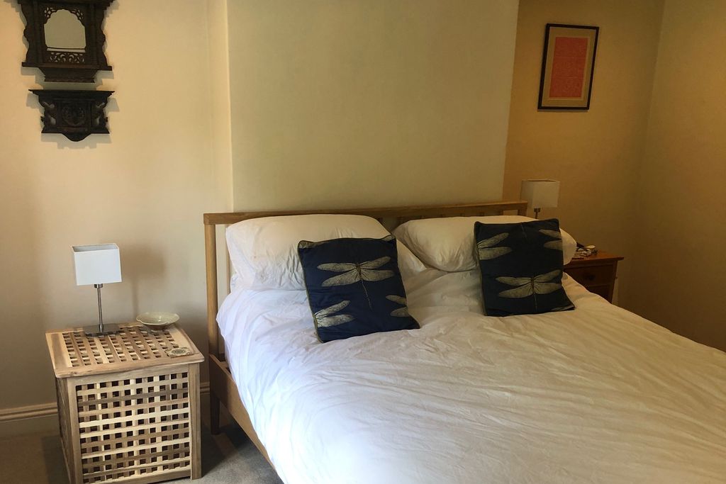 Winchester Canalside Cottage gallery - Gallery