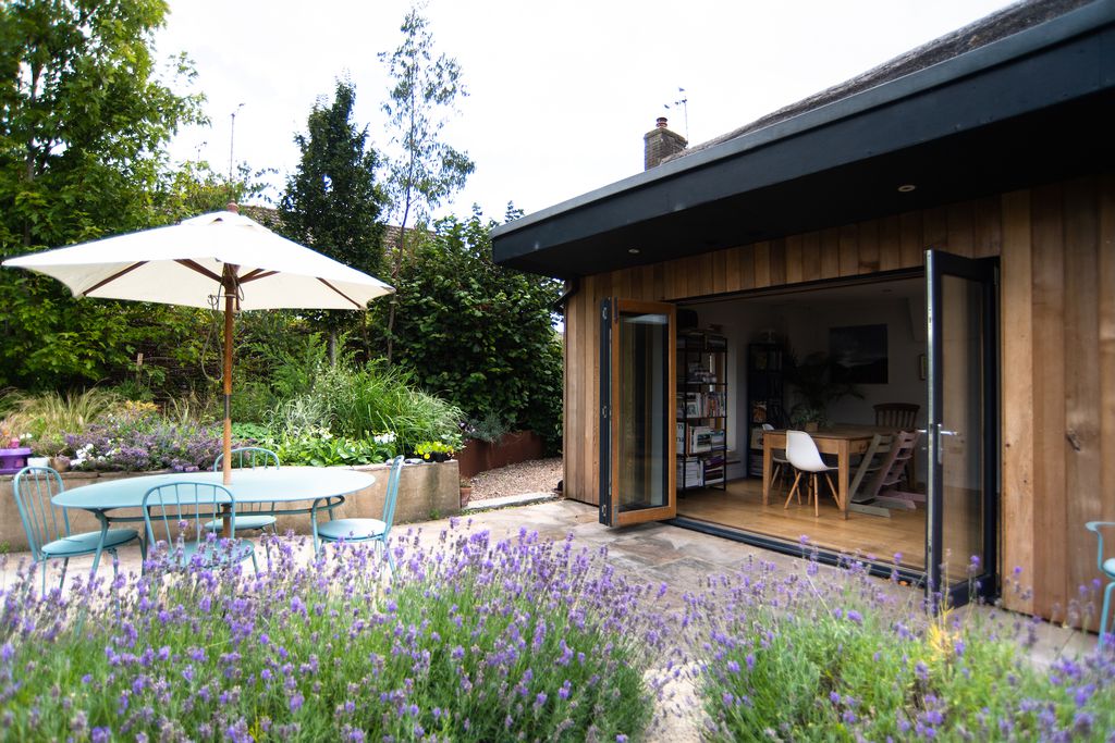 Barton Cottage gallery - Gallery