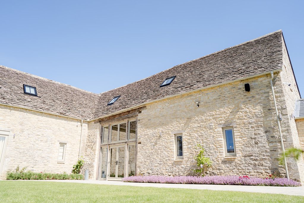 Rymonds Barn at Caswell House gallery - Gallery