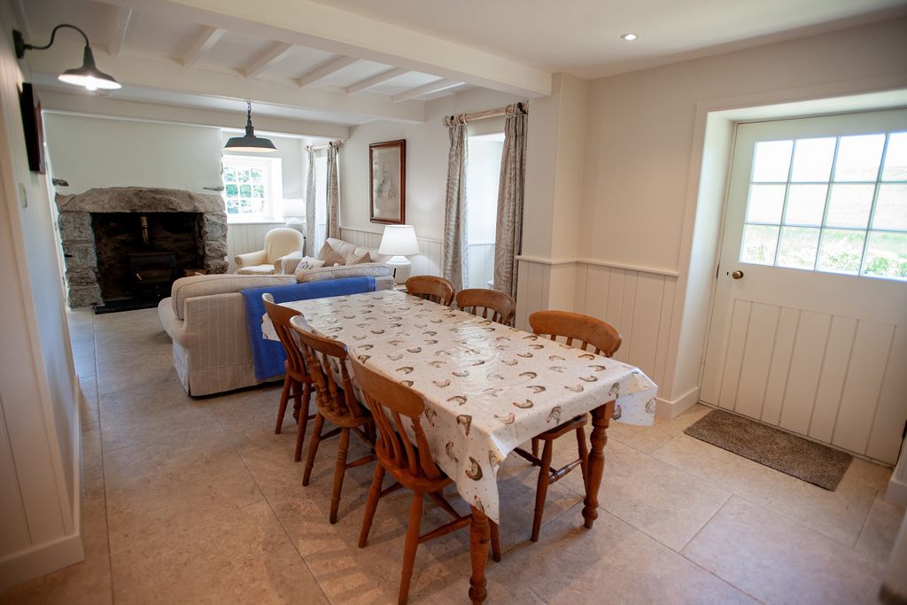 Otter Cottage gallery - Gallery
