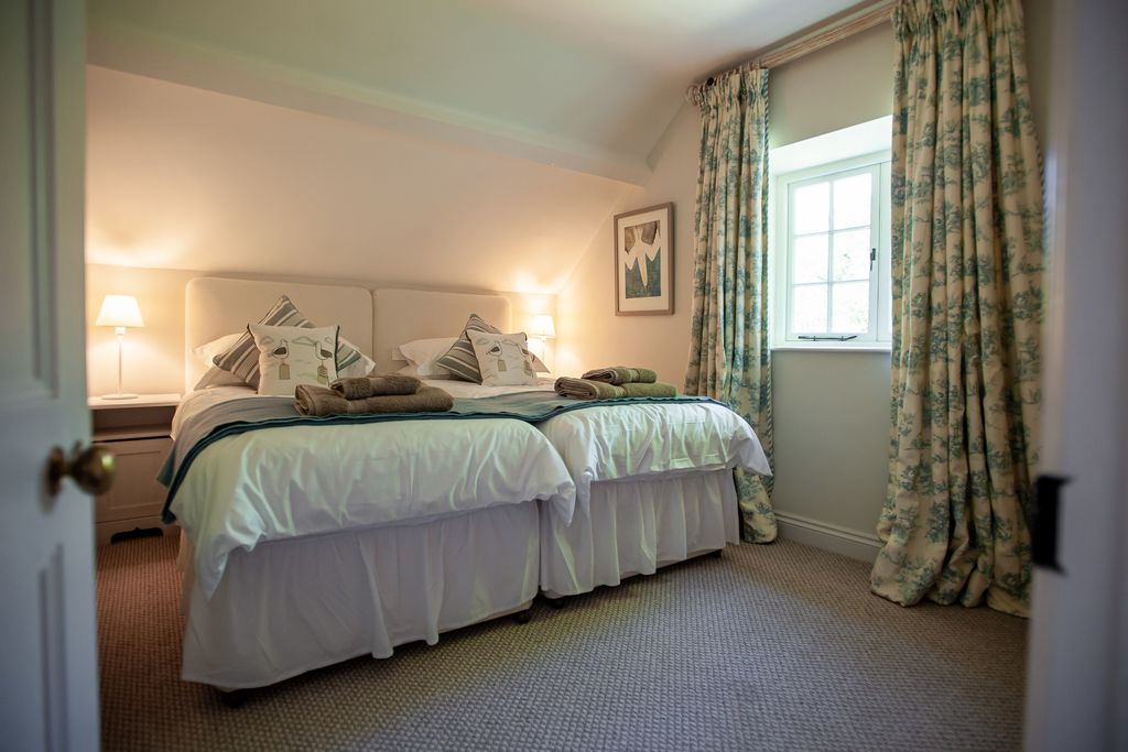 Otter Cottage gallery - Gallery