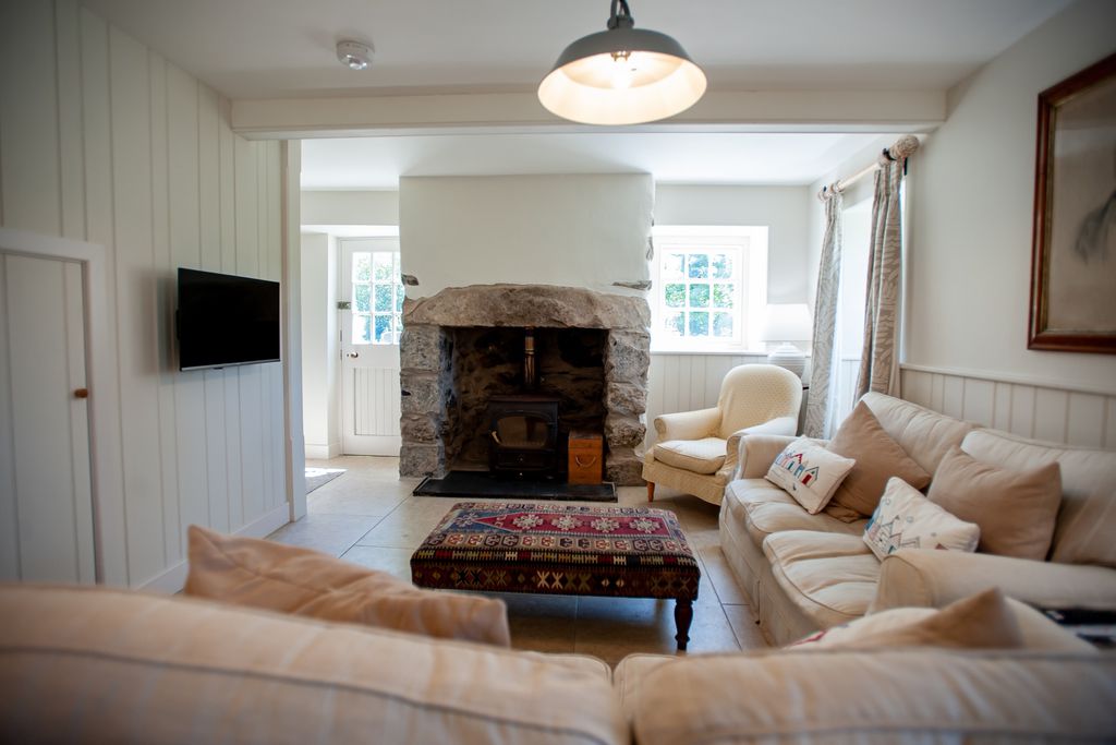 Otter Cottage gallery - Gallery