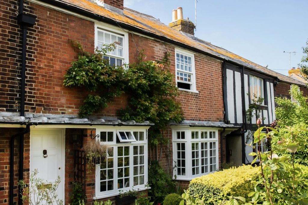 Scallop Cottage gallery - Gallery