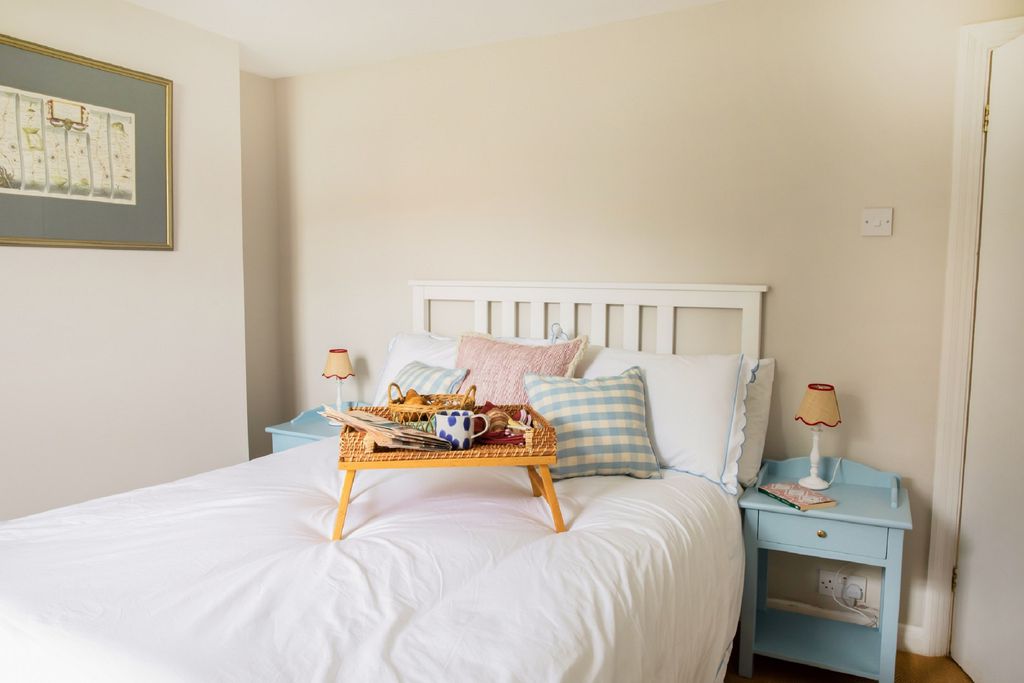 Scallop Cottage gallery - Gallery