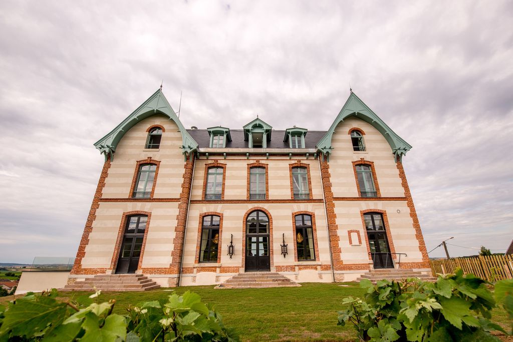Château de Sacy gallery - Gallery