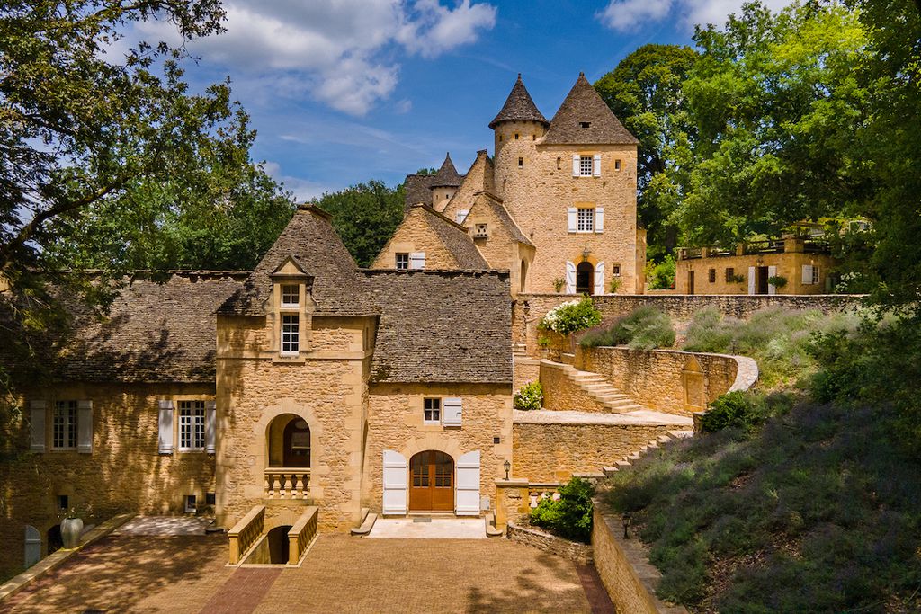 Château La Carrière - Gallery