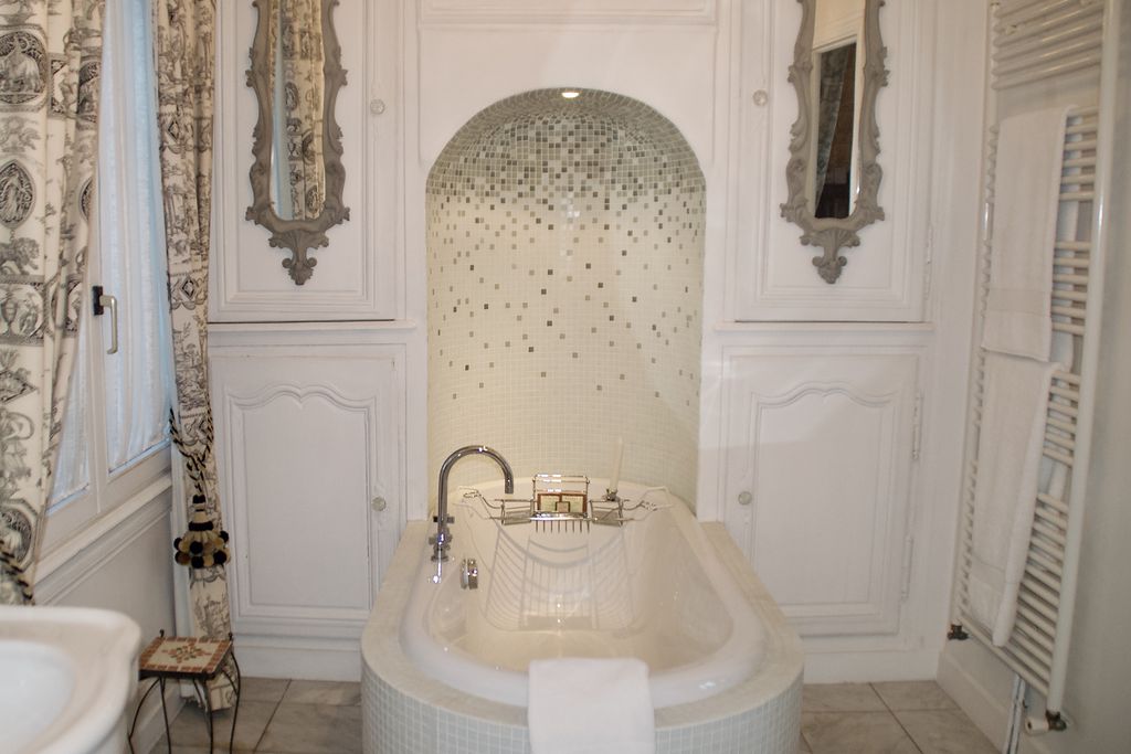 Le Macassar gallery - Gallery