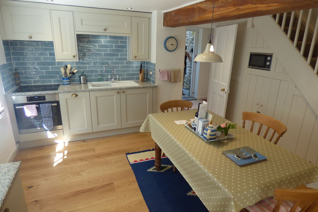 Annie's Cottage gallery - Gallery
