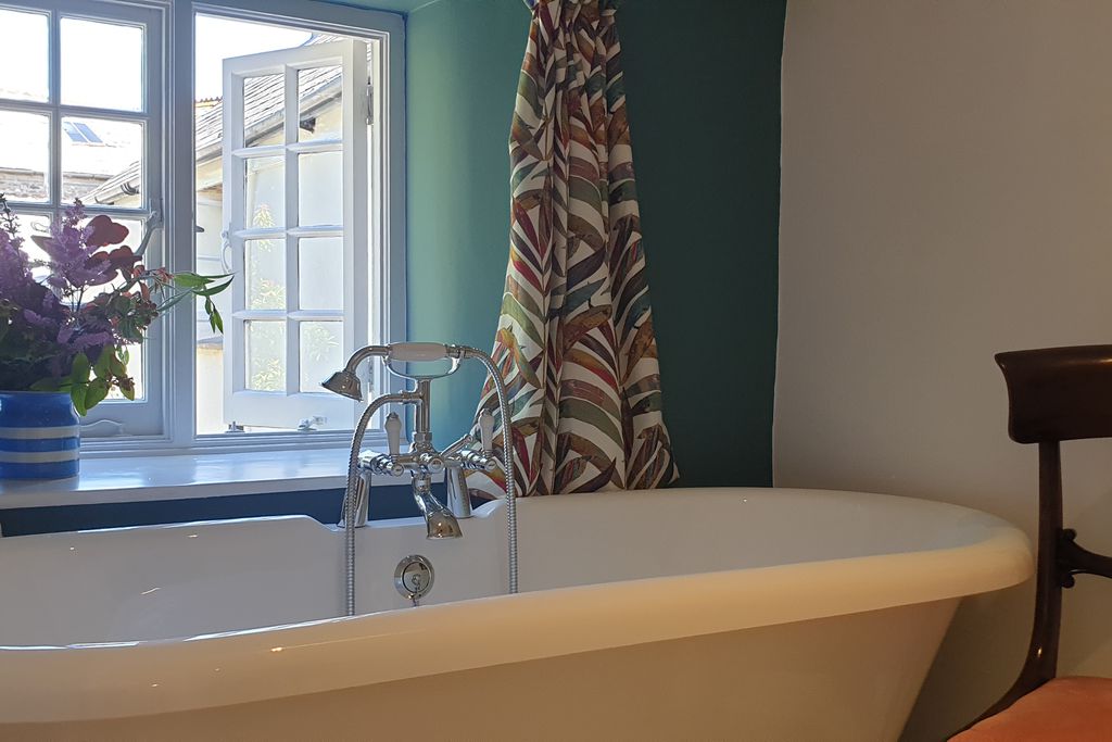 Annie's Cottage gallery - Gallery