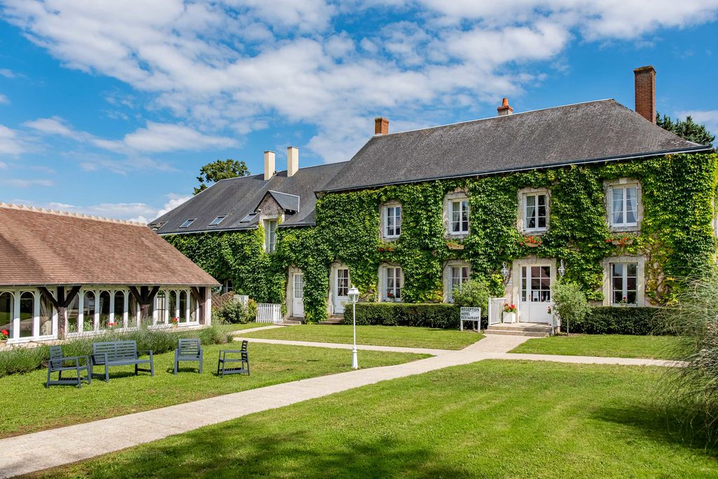 LE CHEVAL BLANC: in BLERE, The Loire Valley, a journey through France