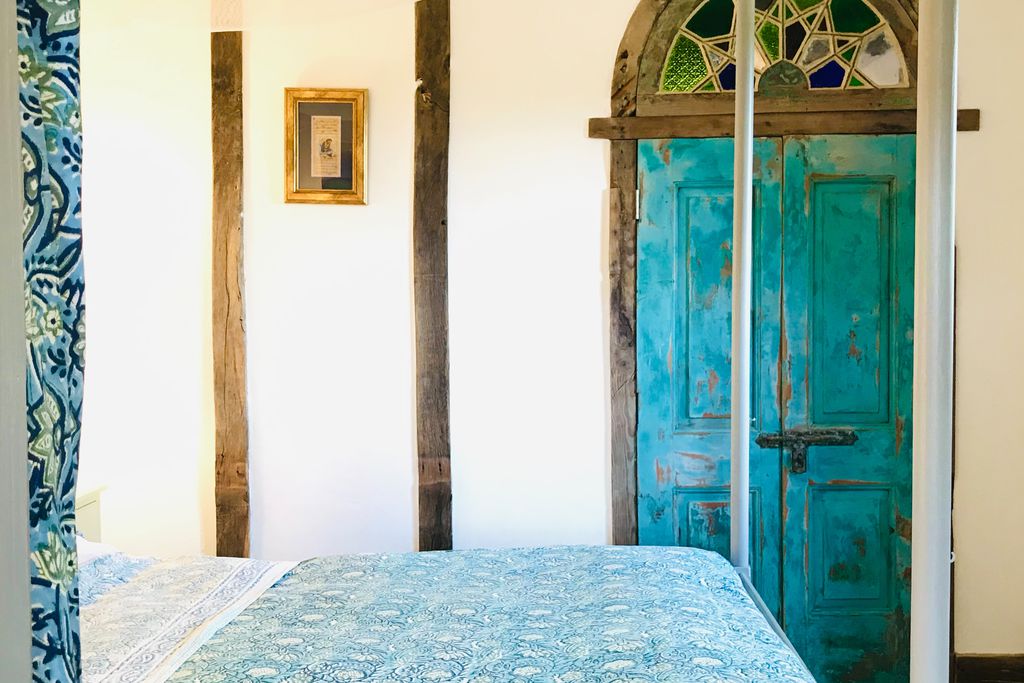 Maison d'Artiste - The Rustic Retreat gallery - Gallery