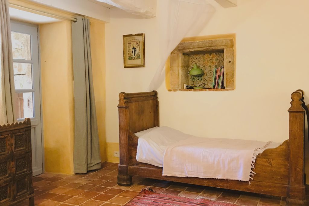 Maison d'Artiste - The Rustic Retreat gallery - Gallery