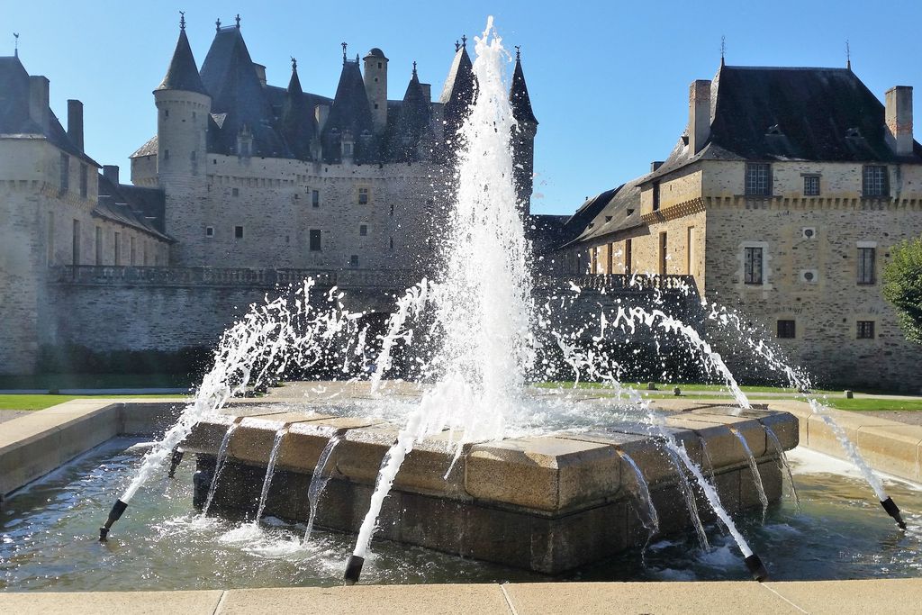 Beaux Souvenirs gallery - Gallery