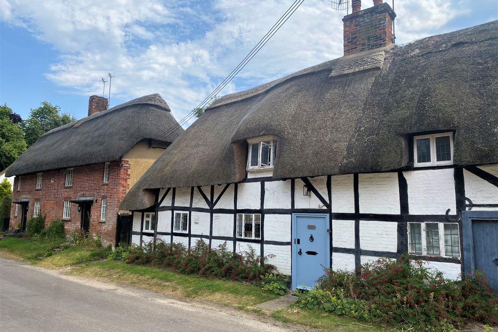 The Thatched Hive - Gallery