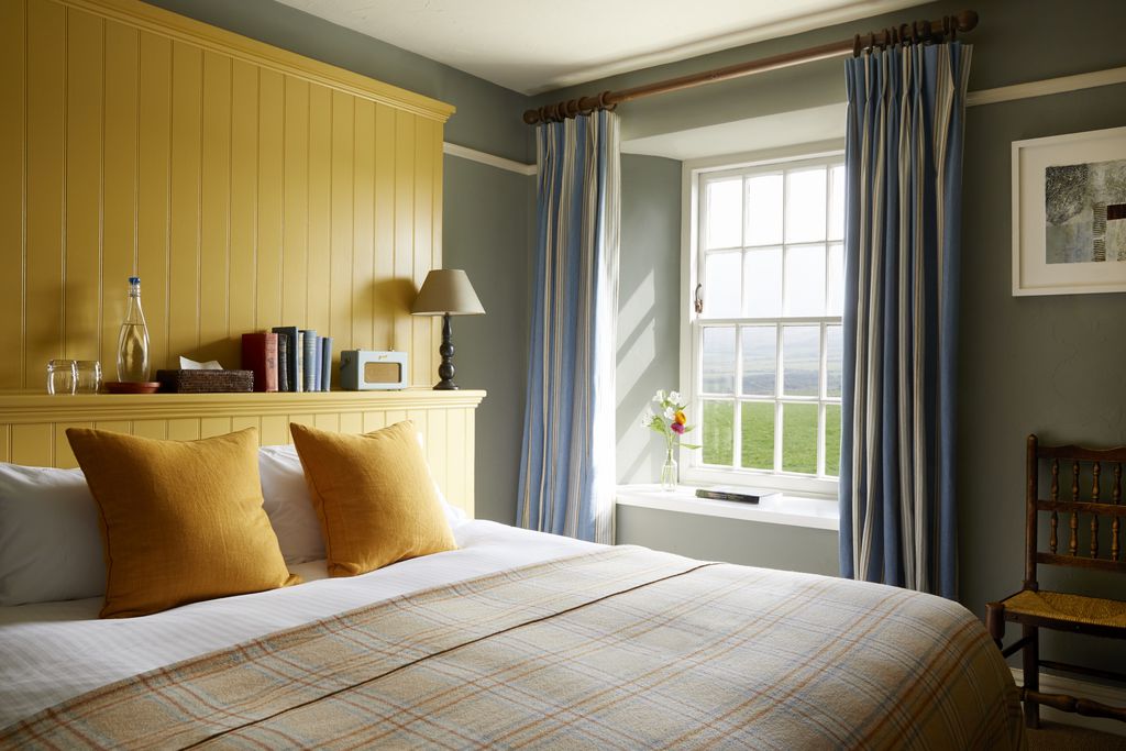 The Gurnard's Head gallery - Gallery