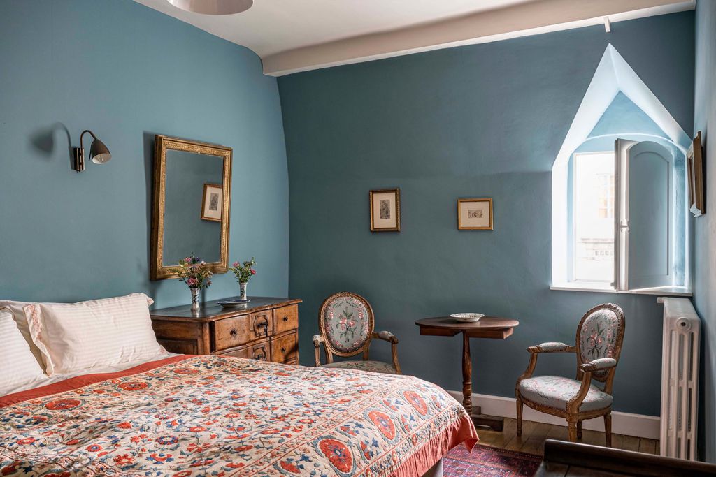 Town House in Saulieu gallery - Gallery