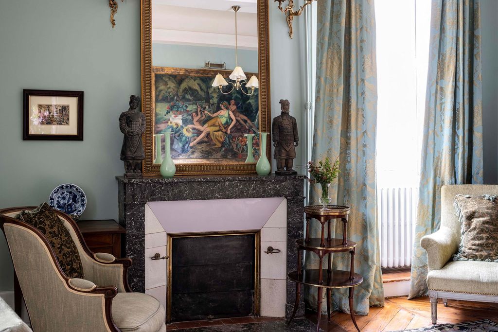 Town House in Saulieu gallery - Gallery