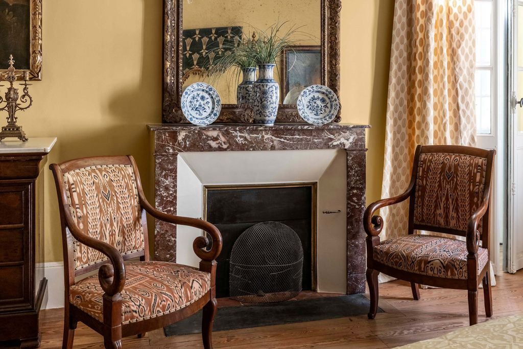 Town House in Saulieu gallery - Gallery