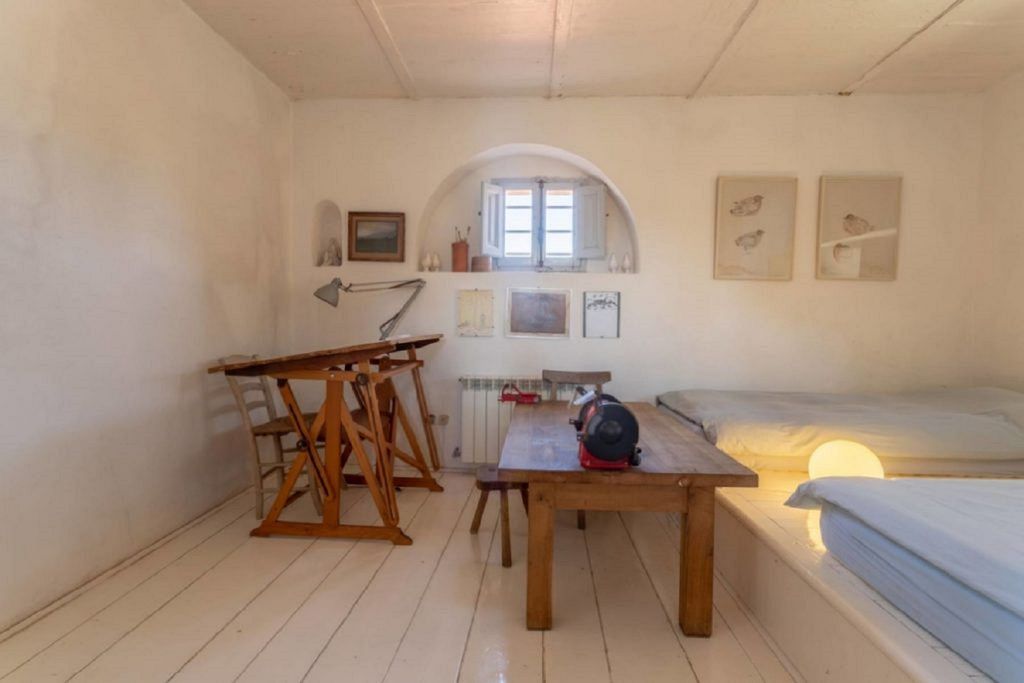 Alice's Retreat gallery - Gallery