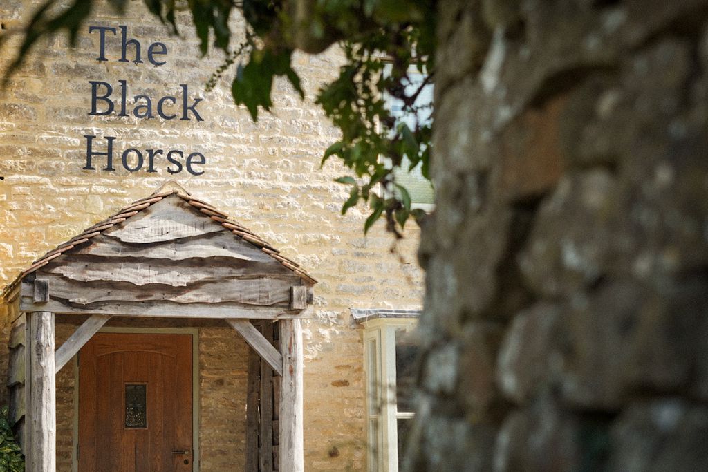 Black Horse - Gallery