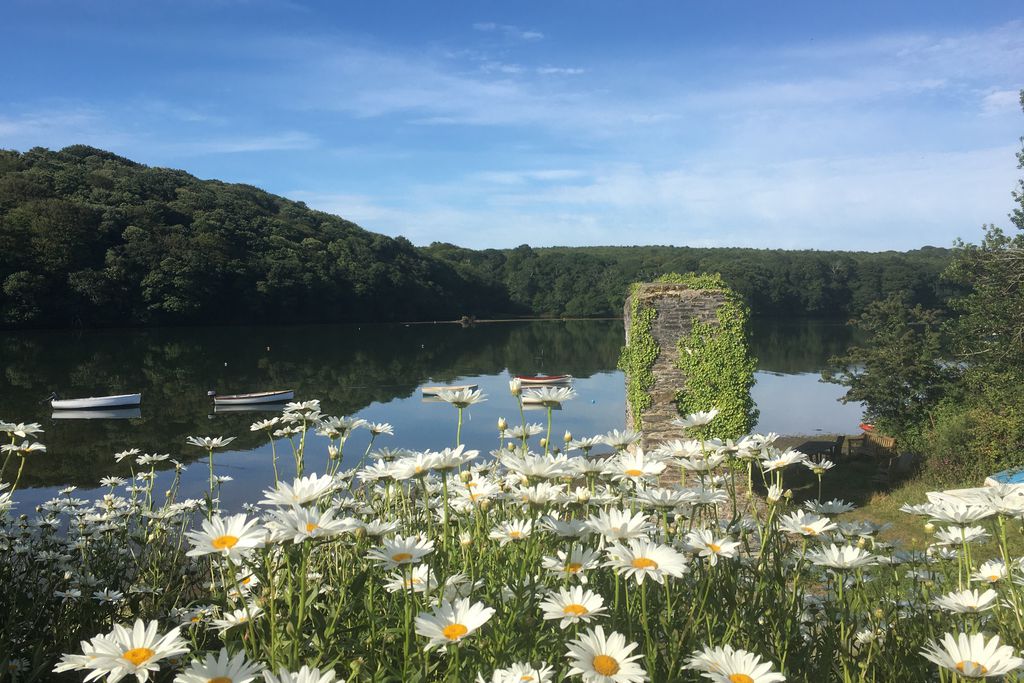 The Old Barn, Lower Tresithick Farm Sawday's