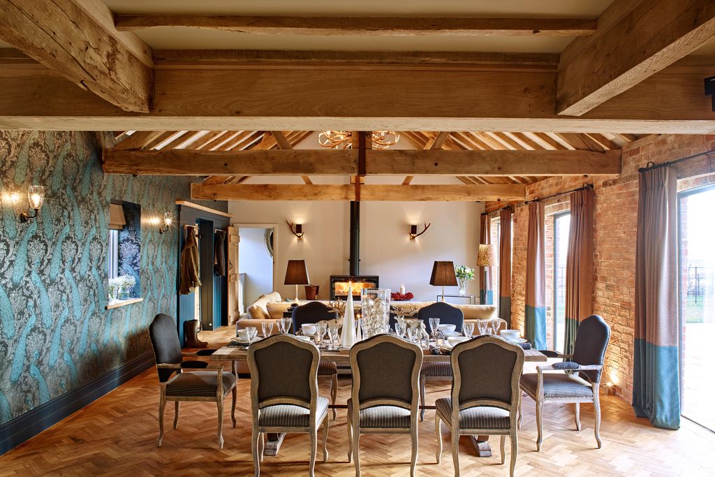 Fairoaks Barns 14 - Gallery