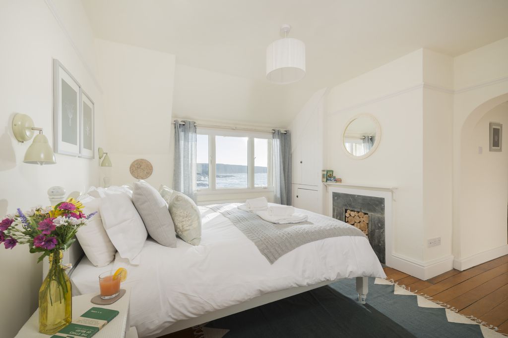 Bright and airy double bedroom