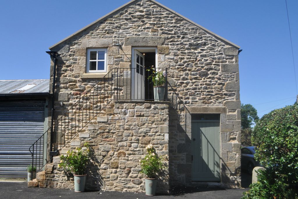 Hay Loft, Southlands Farm 9 - Gallery