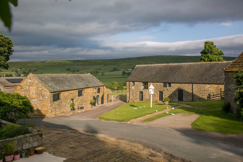 Crag House Farm Barns 17 - Gallery